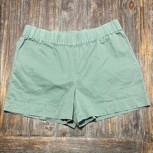 Mint Green Women's Elastic Waist Shorts